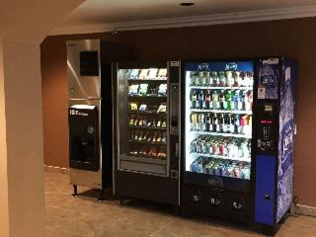 Desportos y Entretenimento
