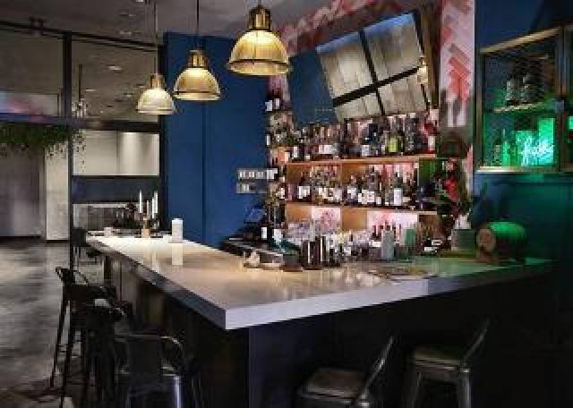 Bar