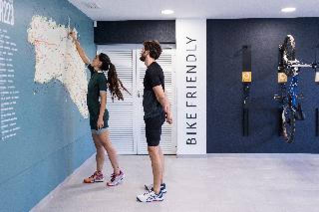 Desportos y Entretenimento