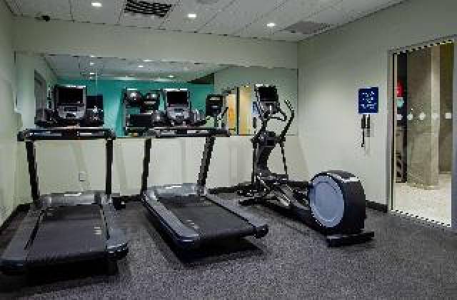 Desportos y Entretenimento