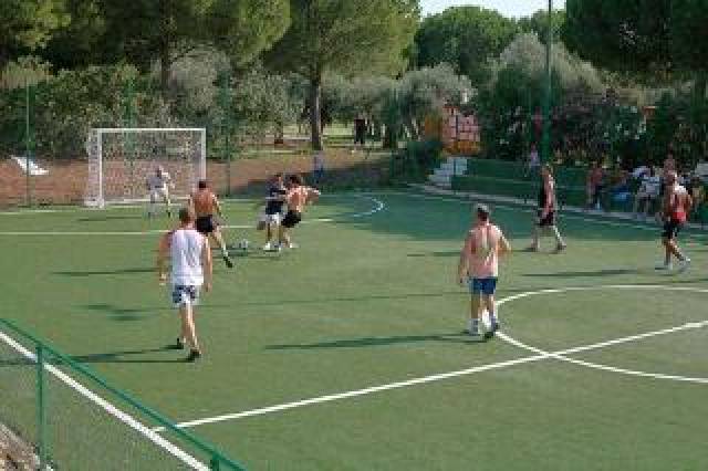 Desportos y Entretenimento