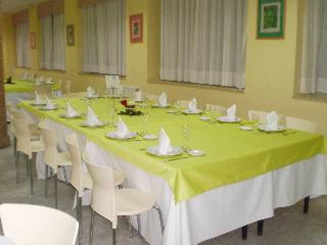 Desportos y Entretenimento