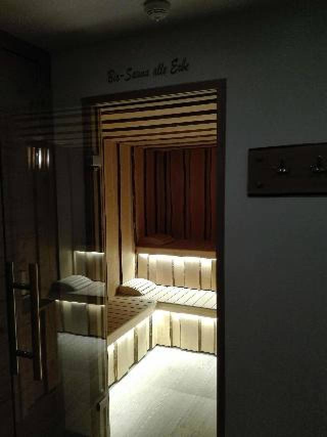 Desportos y Entretenimento