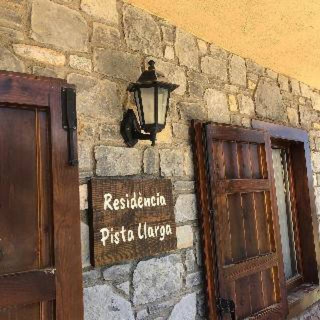 Desportos y Entretenimento