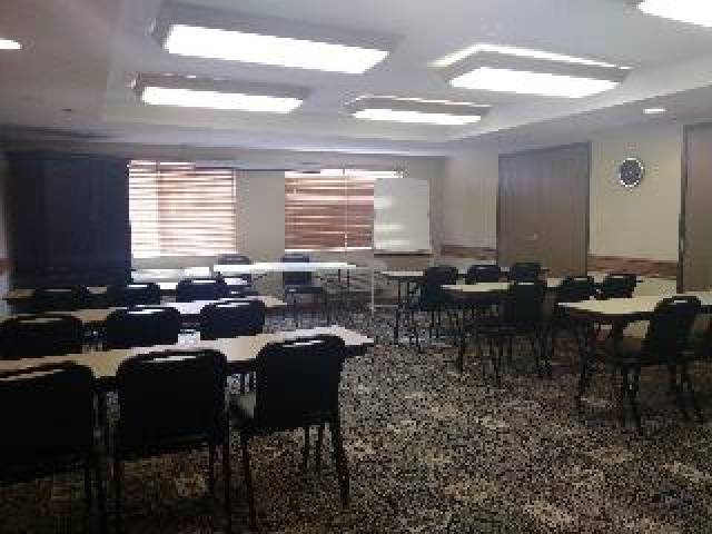 Desportos y Entretenimento