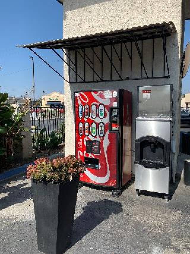 Desportos y Entretenimento