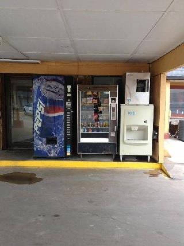 Desportos y Entretenimento