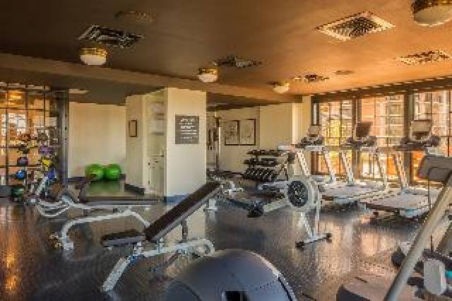 Desportos y Entretenimento
