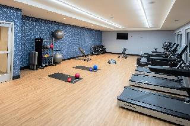 Desportos y Entretenimento
