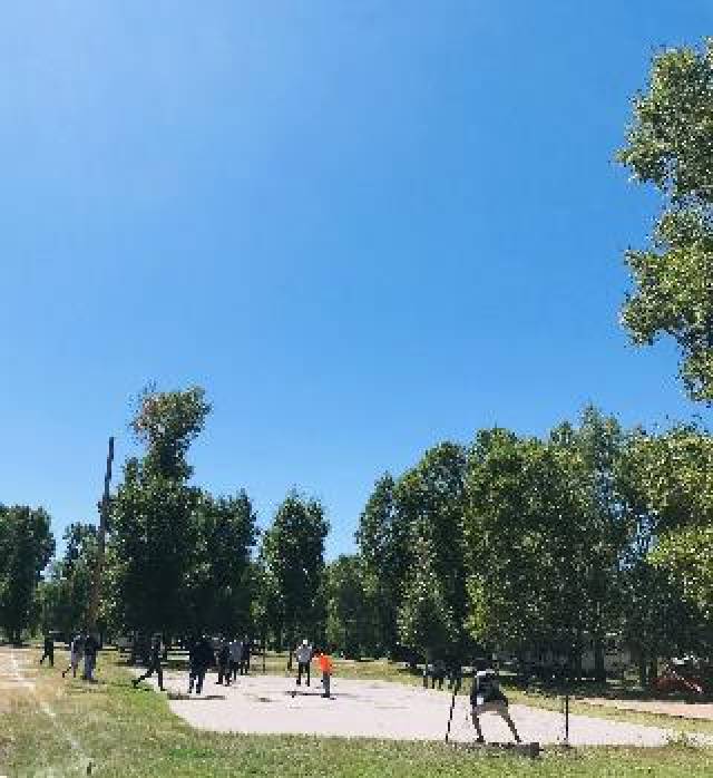 Desportos y Entretenimento