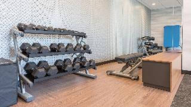 Desportos y Entretenimento