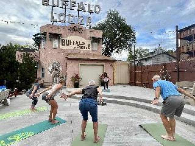 Desportos y Entretenimento