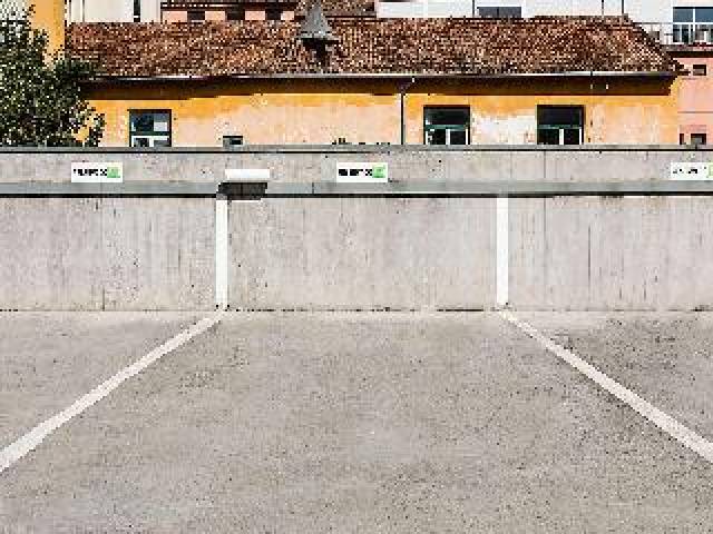 Desportos y Entretenimento