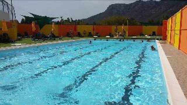 Desportos y Entretenimento
