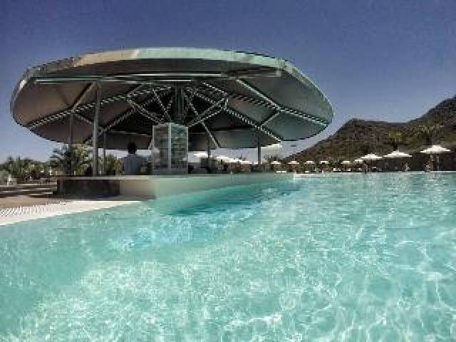 Desportos y Entretenimento