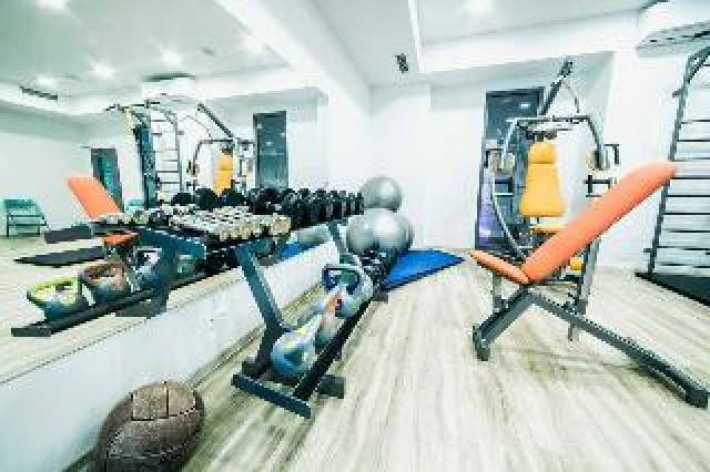 Desportos y Entretenimento