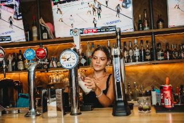Bar