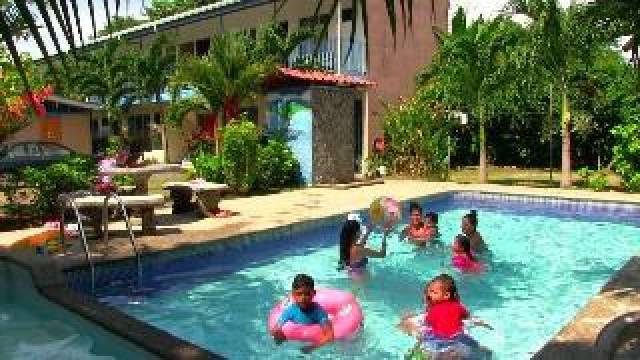 Desportos y Entretenimento