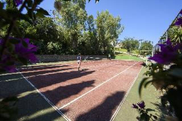 Desportos y Entretenimento