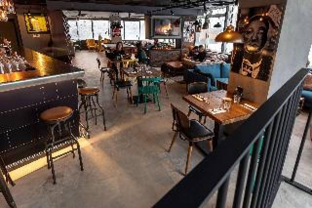 Bar