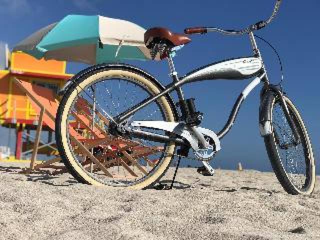 Desportos y Entretenimento
