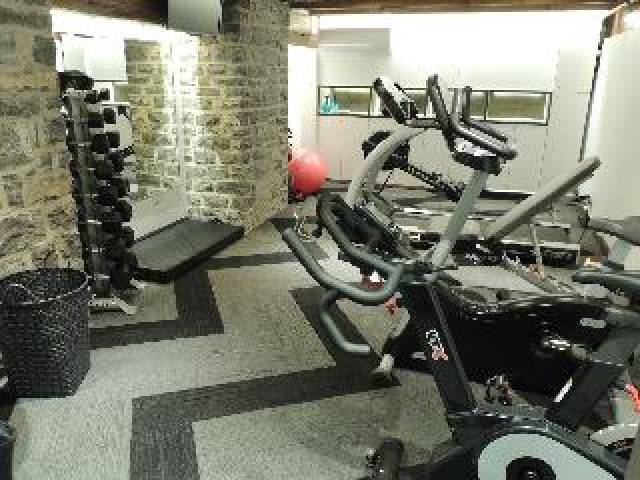 Desportos y Entretenimento