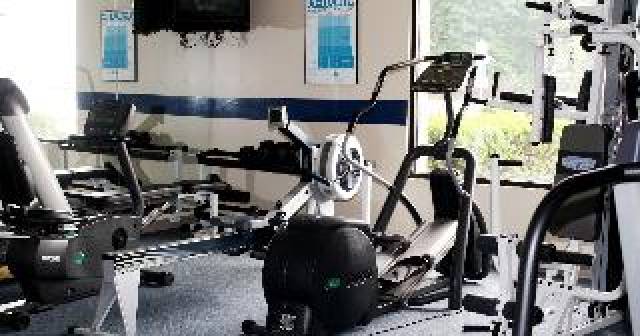 Desportos y Entretenimento