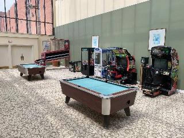 Desportos y Entretenimento
