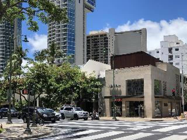 Desportos y Entretenimento