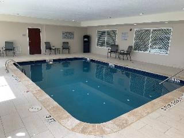 Desportos y Entretenimento