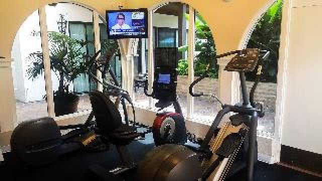 Desportos y Entretenimento