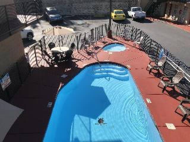 Desportos y Entretenimento