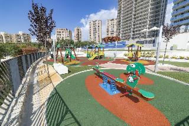Desportos y Entretenimento