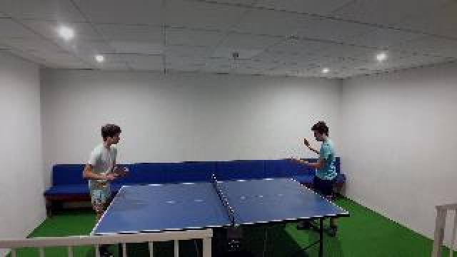 Desportos y Entretenimento