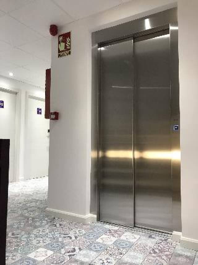 Desportos y Entretenimento