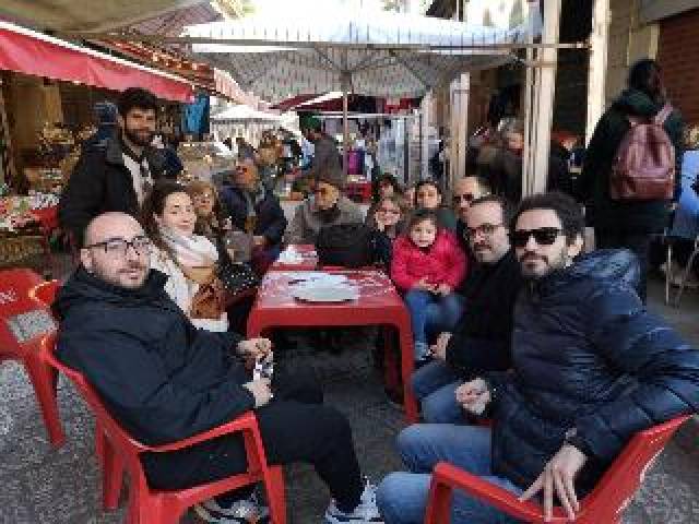 Desportos y Entretenimento