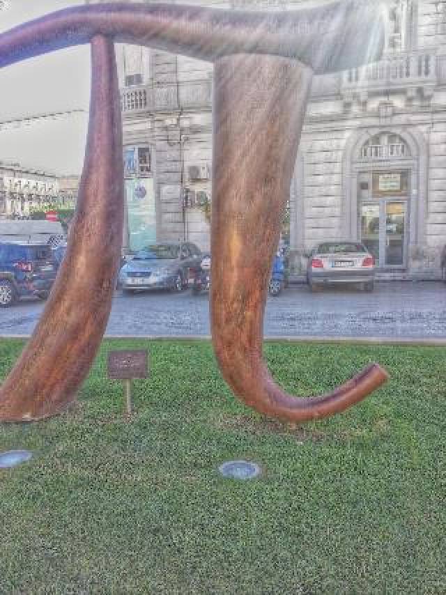 Desportos y Entretenimento