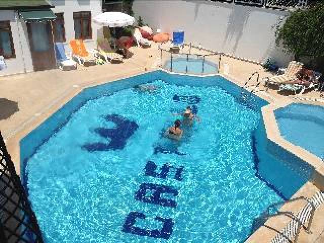 Desportos y Entretenimento