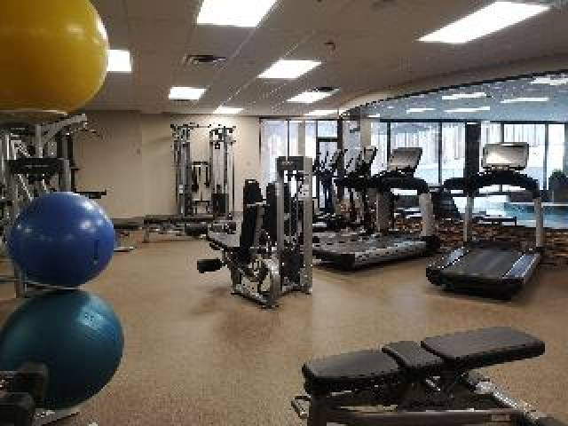 Desportos y Entretenimento