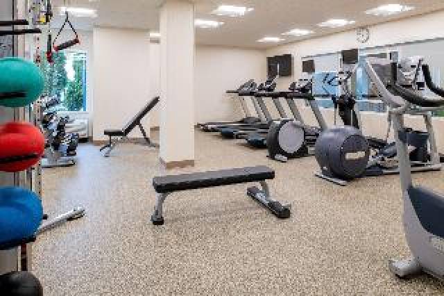 Desportos y Entretenimento