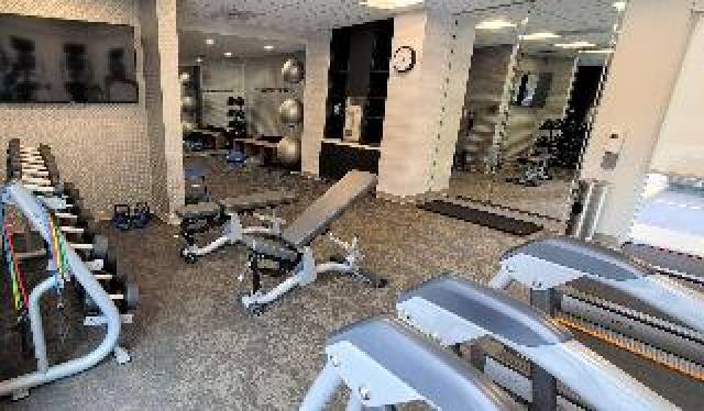 Desportos y Entretenimento