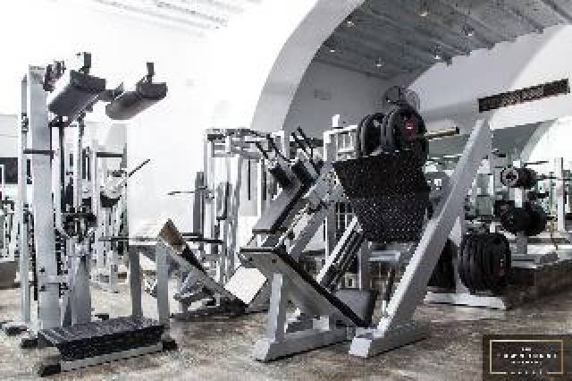 Desportos y Entretenimento