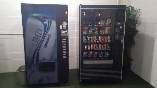 Desportos y Entretenimento