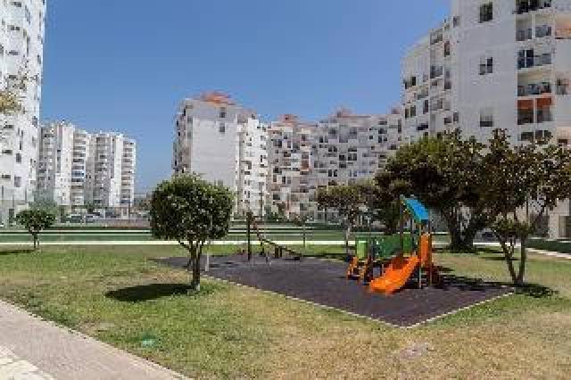 Desportos y Entretenimento