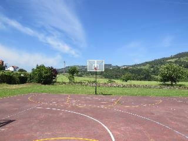 Desportos y Entretenimento