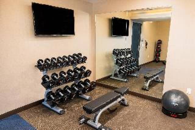 Desportos y Entretenimento