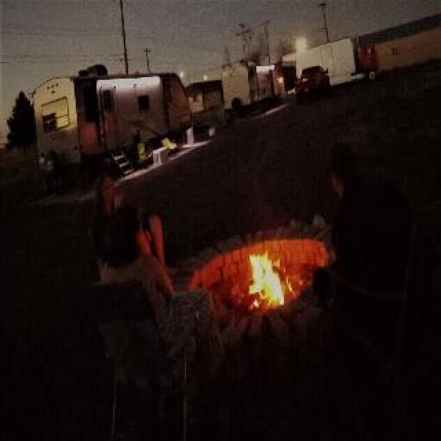 Desportos y Entretenimento
