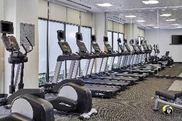 Desportos y Entretenimento