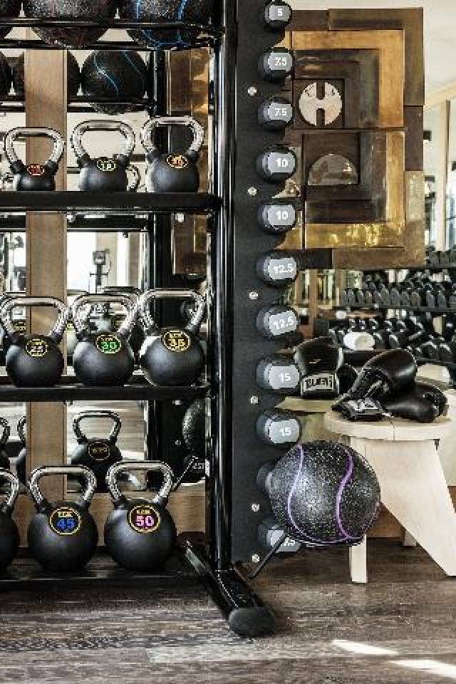 Desportos y Entretenimento