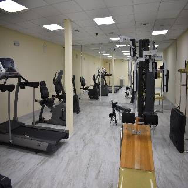 Desportos y Entretenimento